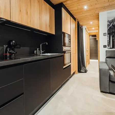 Vouvy Furnished Flat Apartment *